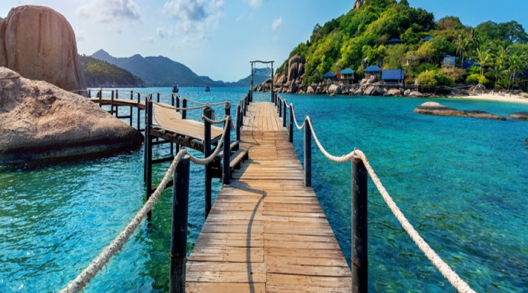 Activists Wanted A Middle East Cease-fire. They Got Something Else From Dems